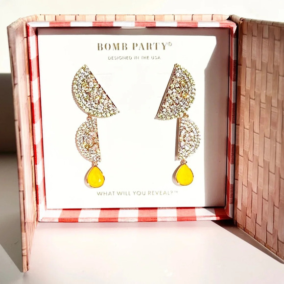 Bomb Party Jewelry - Bomb Party Market Fresh Under The Orange Tree Statement Earrings RBP6406 NWT